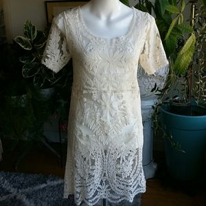 Vera & Lucy  lace dress size Medium